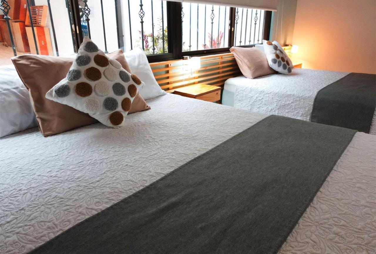 Trebol Amarillo Bed & Breakfast Escazú Екстериор снимка