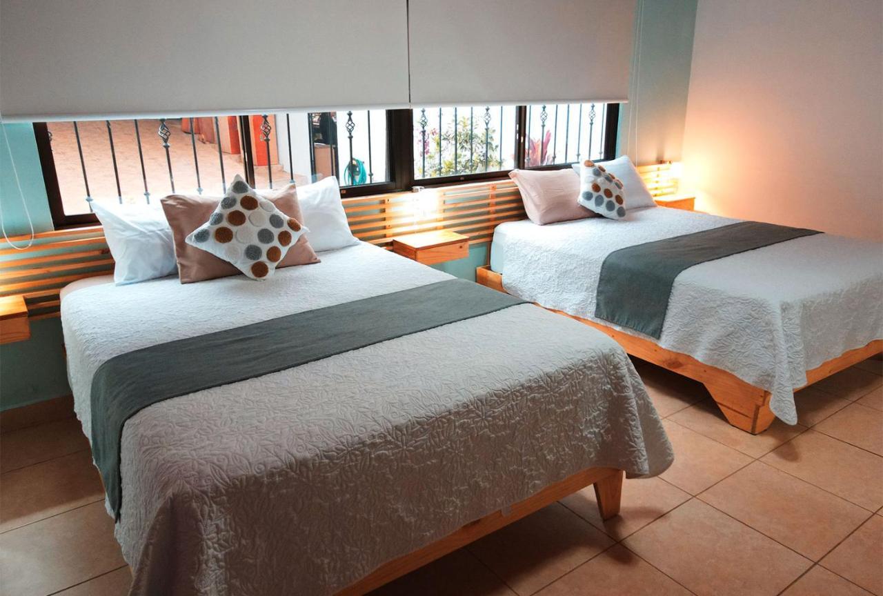 Trebol Amarillo Bed & Breakfast Escazú Екстериор снимка