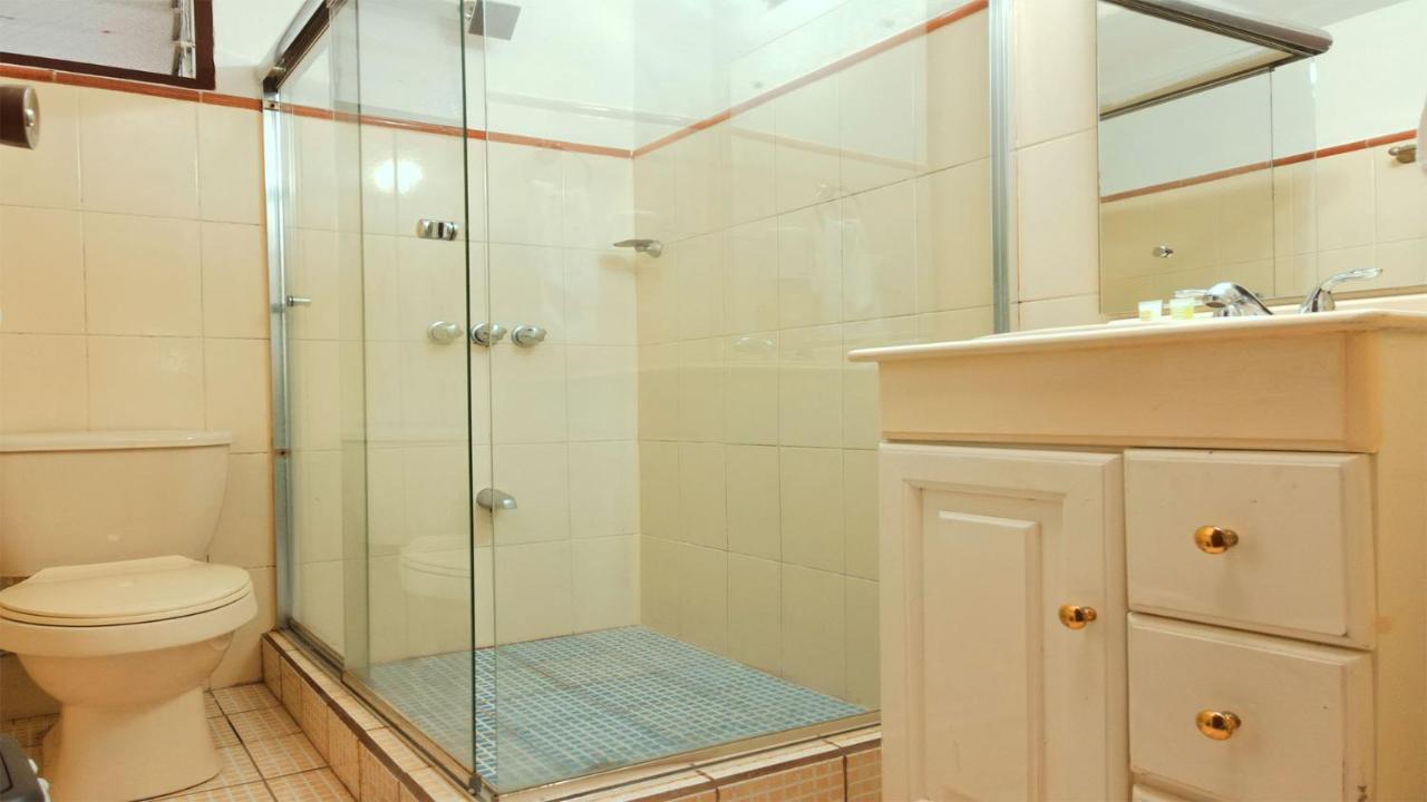 Trebol Amarillo Bed & Breakfast Escazú Екстериор снимка