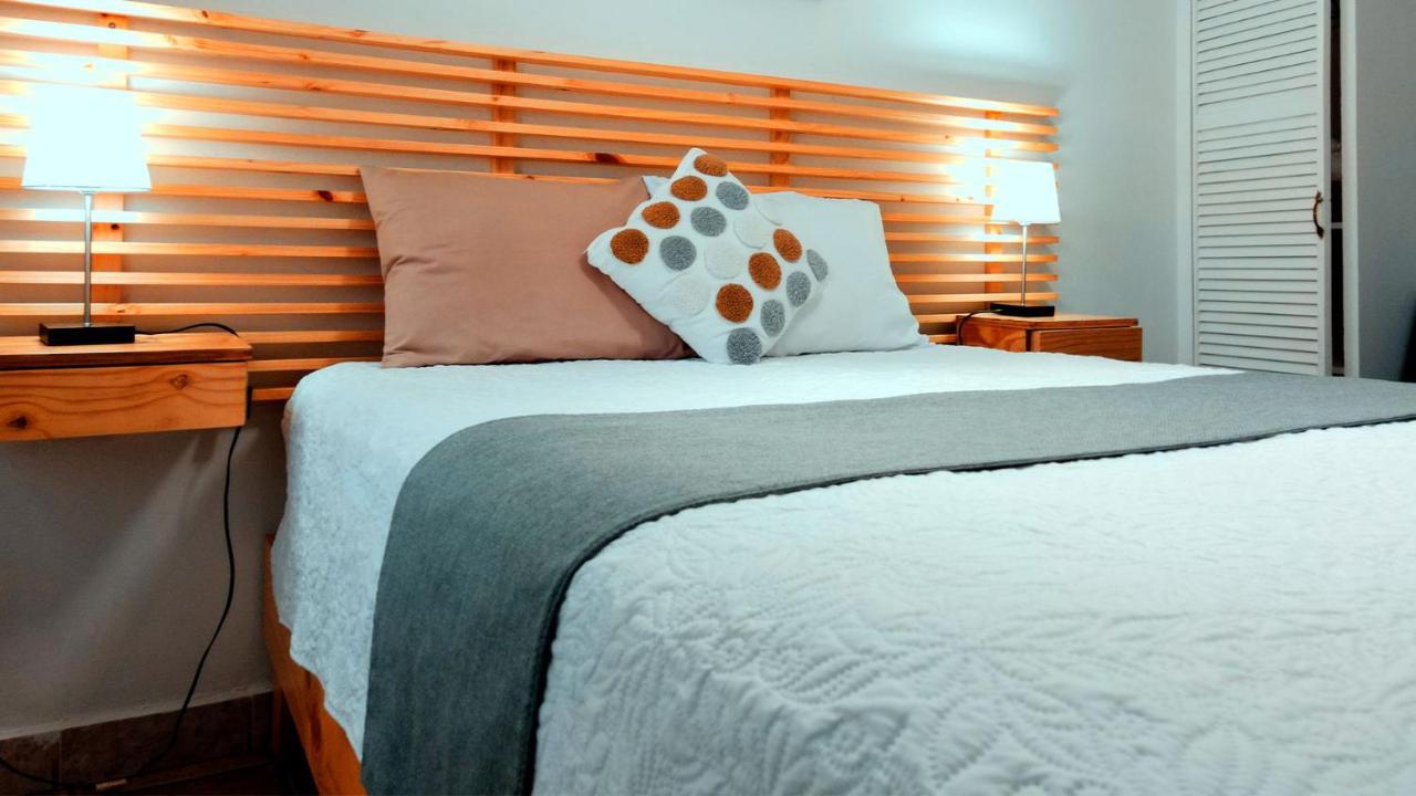 Trebol Amarillo Bed & Breakfast Escazú Екстериор снимка