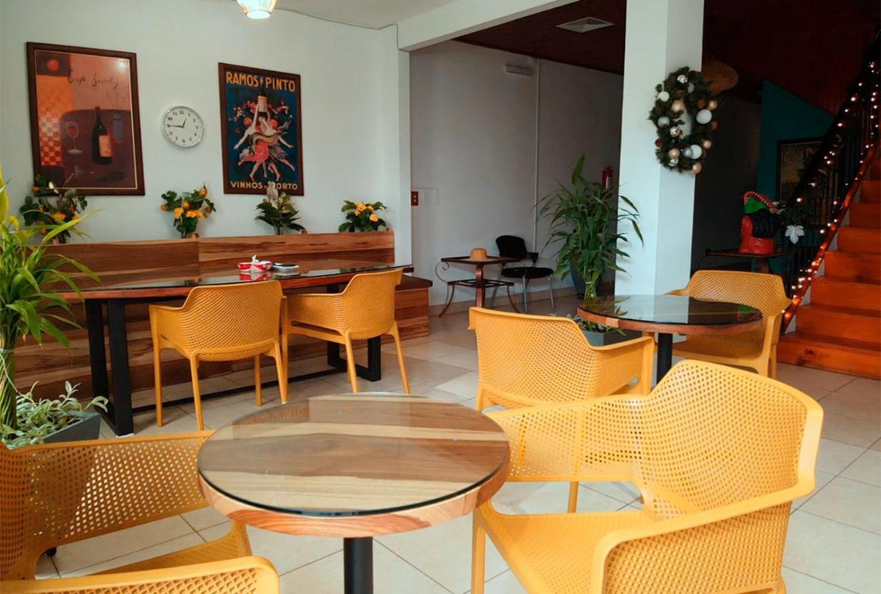 Trebol Amarillo Bed & Breakfast Escazú Екстериор снимка